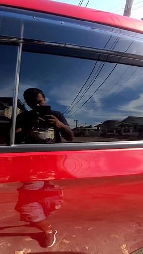 2% done on 4 doors and back windscreen 20% done on whole front windscreen COST $550 CALL OR WATSAPP 312-1079