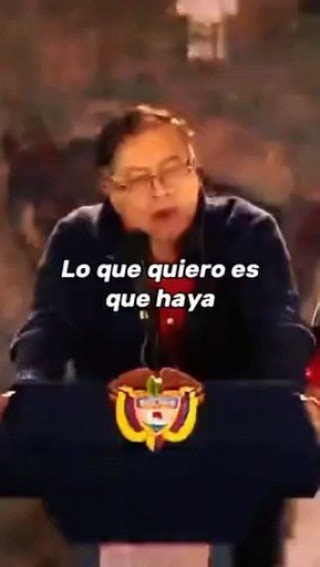 El 8 de febrero las organizaciones sociales, sindicales, partidos de izquierda y pueblo organizado en general, estamos llamados a una tarea fundamental, la de demostrar una vez más que el pueblo es capaz de LEVANTARSE, en defensa de su mandato popular. Que en definitiva no es una defensa a rajatabla de Gustavo Petro como algunos sectores lo quieren hacer ver; es la defensa por unas reformas fundamentales que se deben profundizar y radicalizar, es la defensa por un programa de gobierno que el pue