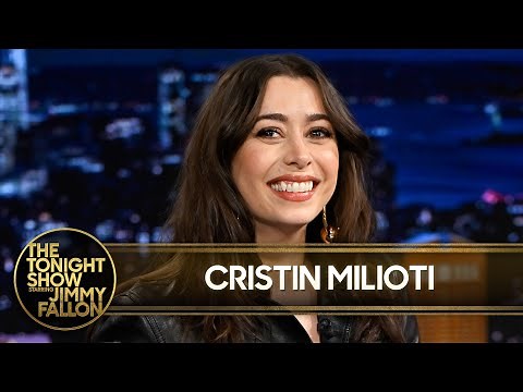 Cristin Milioti Talks Getting Stopped by The Penguin Fans and Full Circle Batman Moment (Extended)