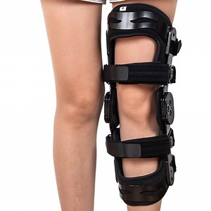 [Hot Item] Hinged Knee Brace with Aluminum Shell and Angle Adjustment Discs