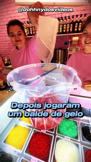 🥃 This was the most absurd order this store has ever received #curiosities