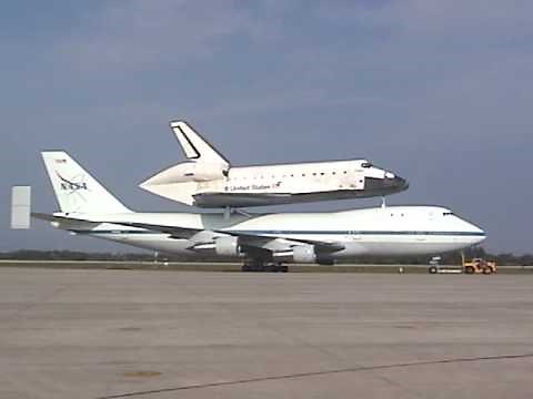STS-117 Atlantis & 747 Taxi Off Runway After Landing At KSC