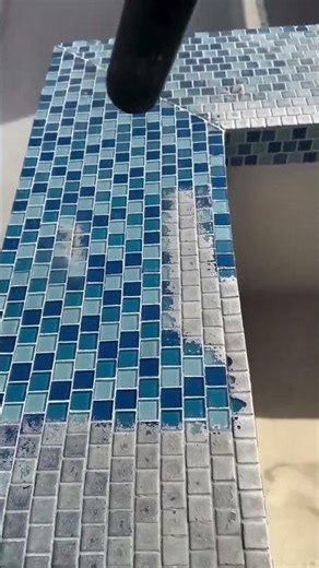 Sandblasting to remove calcium from pool tiles.🏊‍♂️🏊‍♀️