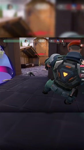 WHAT AM I SEEING?!?!? I'M LOSING IT