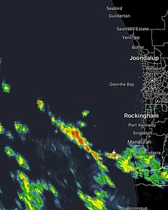 Oooo storms off the coast. Nice active system just moved past Mandurah with more moving in from the west moving in a South East direction. | Perth Weather Live