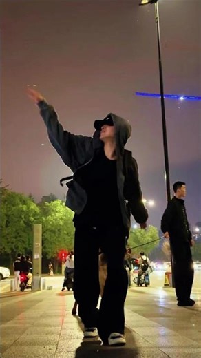 Alone [DJ Version] (Barry Xu aka Xu Binglong) / Alone Shake | 孤身摇 – Xiao Wei #dancecover