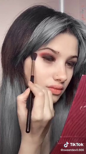 Vamp Queen Prom Dress Transformation! Halloween Makeup Tutorial