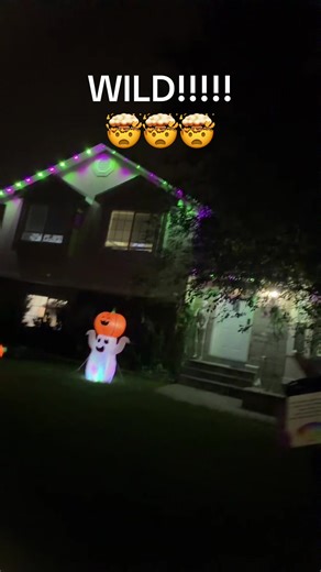 ✨ The Eufy E22 100ft Outdoor Triple LED Lights turn any space into a showpiece — bright, smart, and weather-ready. 🌈 Each light node packs RGB warm and cool white LEDs, giving you rich color and crisp whites for every season or occasion. 📏 With 100 feet of continuous coverage, you can light your entire roofline or patio in one clean setup. 📱 Control everything from the Eufy Life app — choose colors, create scenes, set timers, or sync with your Eufy cameras for smart motion lighting. 💧 Built 