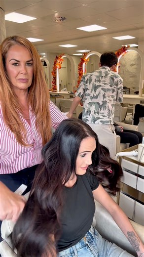 Long hair, new era. 💗✨ 24” nano rings = seamless glam 💫 @headkandysuperior ✨ Shade #meangirls X #snatch | HeadKandy Hairextensions Ltd