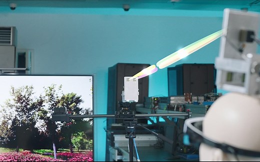 Ultra-Low Power and High-Data Rate Short-Range Wireless Enables Fully Immersive 6G