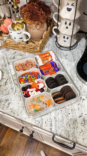 🎃🍬 Stocked up our favorite Amazon snack container with Halloween candy and cookies for the ultimate treat station! Perfect for easy snack organization and keeping the kids’ favorites fresh. What’s your favorite Halloween candy??? 🛍️ Shop to this post on my LTK ⬇ https://liketk.it/5q41x #HalloweenSnacks #SnackOrganization #AmazonFinds #CandyOrganizer #Halloween2025 #MomLifeHacks #SpookySeason #SnackStorage #TreatsAndSweets #FamilyFun #AmazonMustHaves #LTKVideo #ltkseasonal #ltkparties | Amy Da