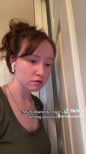 SpongeBob's Hilarious Writing Session Moments