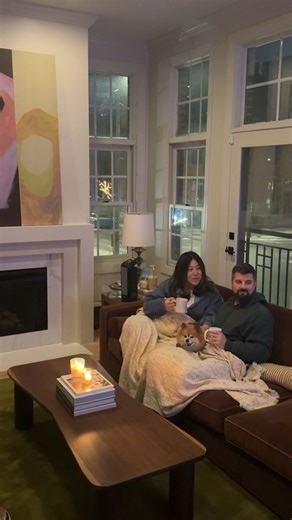 SARAH || CHICAGO • FOOD • TRAVEL on Instagram: "Not trying to stir the pot when I say this, but I think I genuinely love wintertime in Chicago 😅. It’s peak cozy season, and there’s nothing I love more than snuggling up on the couch with my family when the temperature drops! The only challenge is keeping our open concept living space warm all year round, and @lasko_products Electronic Ceramic Heater has come in so handy during this time of year! Its chic and compact design, easy-to-adjust thermo