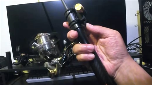 . 硬核纺车轮DIY改装！小电机赋能 精准控制器加持，告别手动收线的枯燥疲惫、省力又高效，钓鱼的快乐直接拉满，随心畅玩无压力！