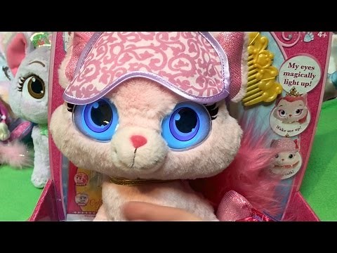 *NEW* Disney Princess Palace Pets Bright Eyes Talking Dreamy Plush Aurora Beauty Kitten Review!
