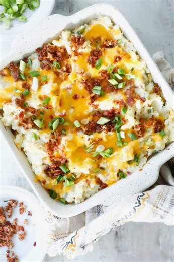 My Twice Baked Potato Casserole has all the flavors of twice-baked potatoes without refilling the skins! You’ll love this classic combination of flavors in a family-friendly casserole dish that comes together in 30 minutes or less. Comment RECIPE and I'll send you the link! https://www.culinaryhill.com/twice-baked-potato-casserole/ | Culinary Hill