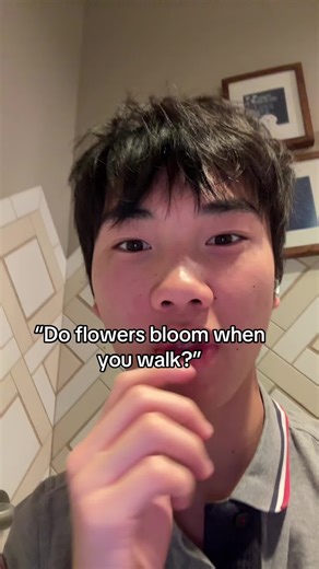 filmed in a barnes and noble bathroom