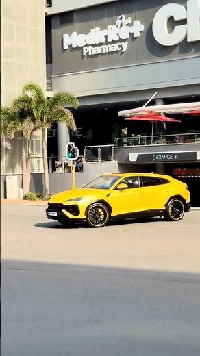 800 HP HYBRID V8 UTILITY! 🇮🇹⚡ Lamborghini Urus SE Sound & Launch! 🐂