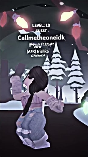 Out and in zooming Roblox video# want me to make live soon?? Comment what song and dance next