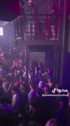 Exploring San Francisco's Vibrant Mission District Nightlife