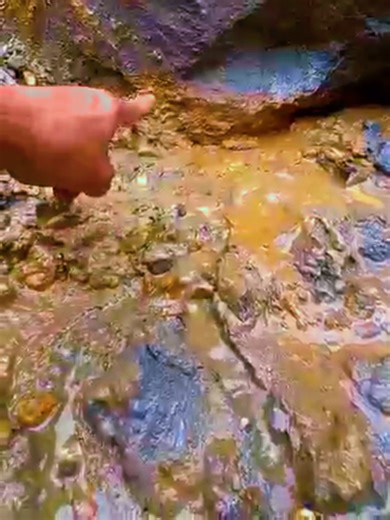 Exploring Gold Quartz Mining in the UK