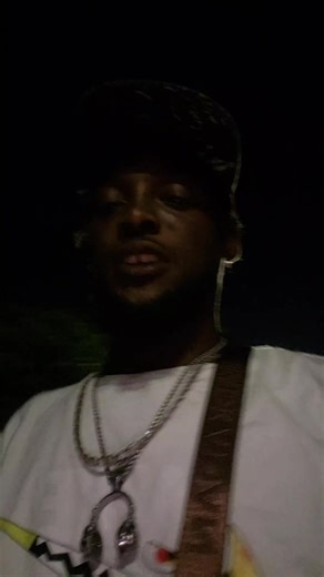 npt @dancehall @trending run up the song on all platforms