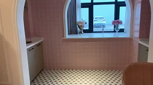 我觉得这是所有女孩子都想要的30W ，42平的loft复式，满满的公主风，捕捉你的少女梦。