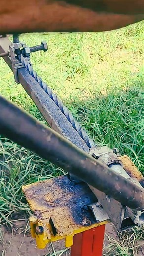 23K views · 72 reactions | Bending angle iron into a round shape is easy with the help of a skilled metalworker | Good welder | Facebook