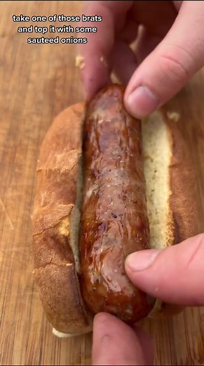 Delicious Beer Brats Recipe for Outdoor Cooking