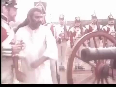https://t.co/vJInJ9Klds El horror del "Viento del Diablo": La crueldad británica en la IndiaLa historia colonial de Gran Bretaña en la India guarda capítulos de una perversidad indescriptible. Uno de los métodos más atroces utilizados para sofocar la rebelión de 1857 fue el " Blowing from guns" (soplar desde los cañones).Esta práctica no buscaba solo la muerte, sino la aniquilación total de la dignidad:El acto: Los prisioneros eran atados de espaldas a la boca de un cañón cargado.La ejecución: A