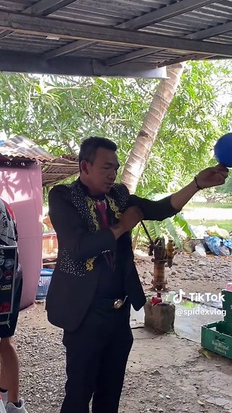 Strange Magic Tricks Revealed in Curtain Show