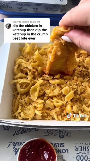 Seafood Showdown: Captain D's vs Long John Silver's Comparison