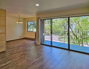 Greenwood North Apartments - 13322 Greenwood Ave N Seattle, WA 98133 | Apartments.com