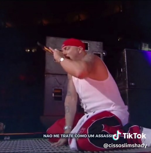 The Real Slim Shady - Eminem | Rap and Hip Hop Music Video