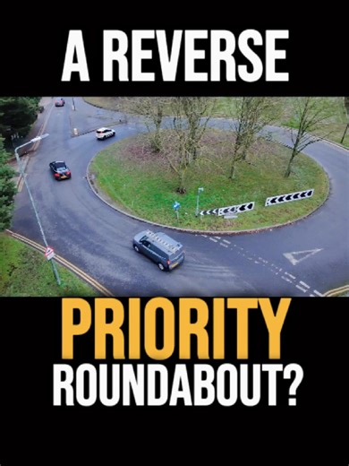 Got a driving test in Sidcup? Here’s a never-seen-before bird’s-eye view of a reverse-priority roundabout. Take a look—and follow and share if your test is coming up!#learntodrive #sidcup #drivinginstructor #sidcuptestroute #drivinglessons