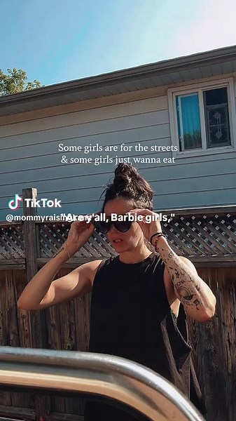 BBQ Girls: Grilling Fun and Mom Humor