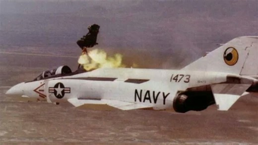 F-4 Phantom vs. Colonel Tomb: The Fight That Changed the Vietnam War
