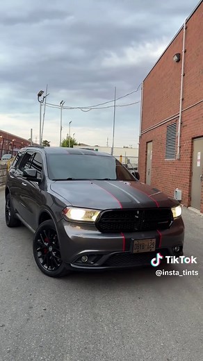 Custom Stripes Elevate Your Dodge Durango's Style
