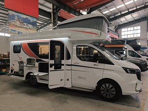 国产T型房车终于开窍，配置升级空间堪比精装房，长途旅游太省心