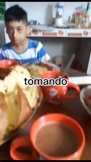 Cumbia Peruana: La Vida de Ángel en la Cámara