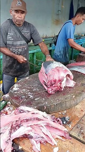 Parang tajam terbaik om Yakop fillet tuna dengan sempurna