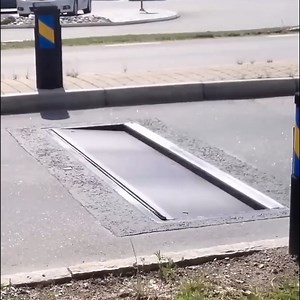 1.9M views · 10K reactions | It's a speed breaker. #experiments #science #chemistry #scienceexperiments #physics | Best Banger1.15151 | Facebook