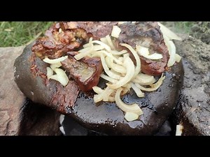 Cooking cow kidney with onion on a stone/ Delicious/ Country life/ wild cooking !!!