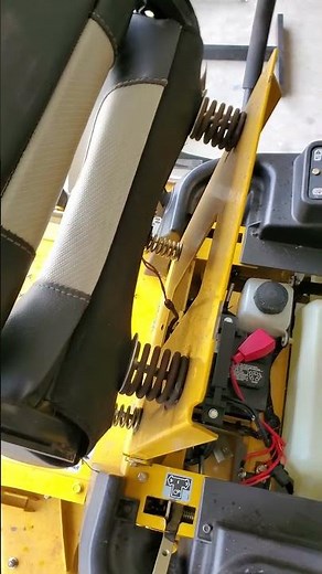 CHEAP DIY Suspension Seat For Your Lawn Mower