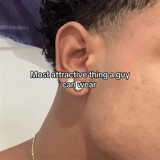 Might get some magnet earring for myself #swag #earrings #fyp #aestheticvideos #makemefamous