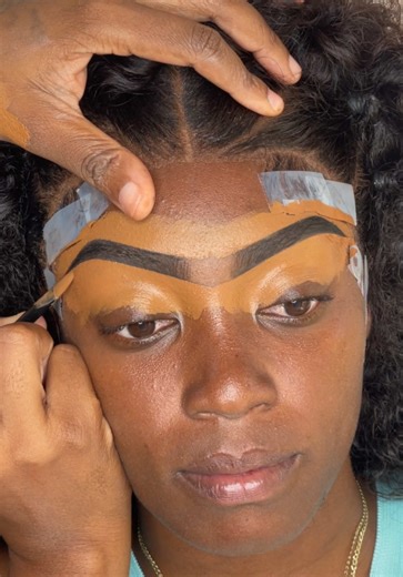 Eyebrow Transformation Tips for Flawless Looks