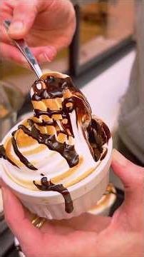 Toasted Cookie Sundae 🤩🍦 Dessert Perfection! Amezing Cookie Sundae Recipe #shorts