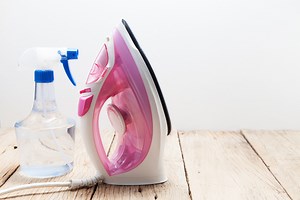 How to Clean Your Iron in 3 Simple Steps