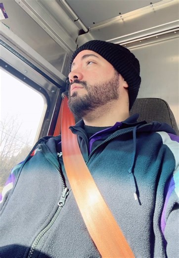 Yo viendo mi cheque después de la tormenta invernal. #viernes #cheque #pago #fyp