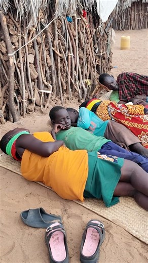 No Beds, No Roof: Desert Family Sleeps Outdoors Every Night 😲